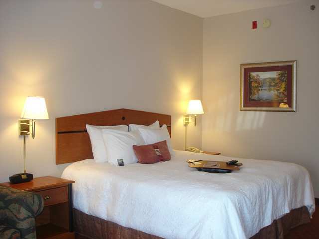 Hampton Inn Greeneville Room photo